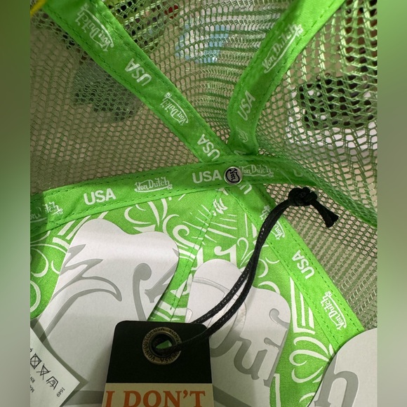 Von Dutch Neon Green velvet trucker Hat - Picture 7 of 7